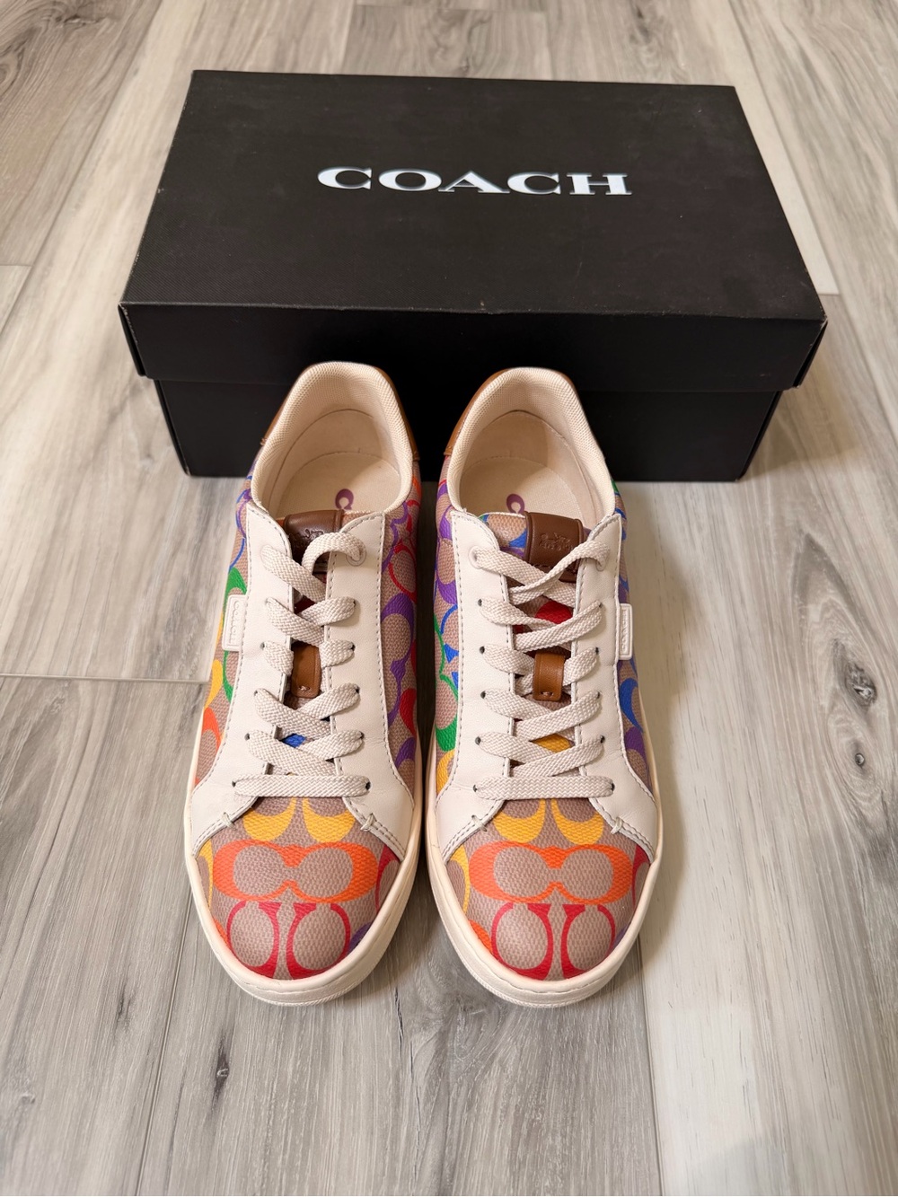 Coach Lowline Rainbow Signature Coated Canvas Sneakers Size 7.5 - Picture 2 of 13